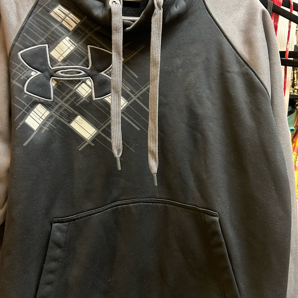HOODIE / Under Armour HOODIE gender neutral Black and Gray Sweatershirt